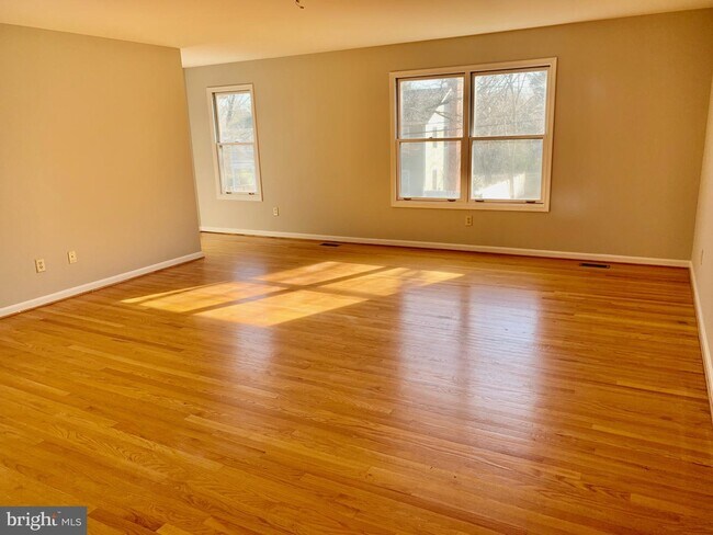 Building Photo - 624 Bay Ridge Ave