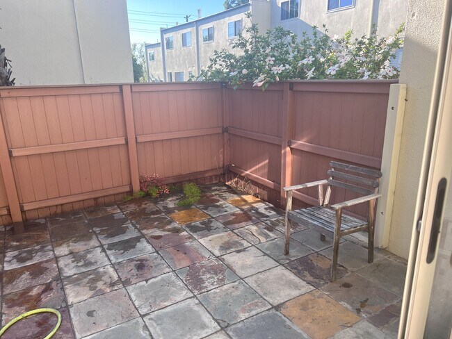 Patio (Lower Level) - 11260 Overland Ave