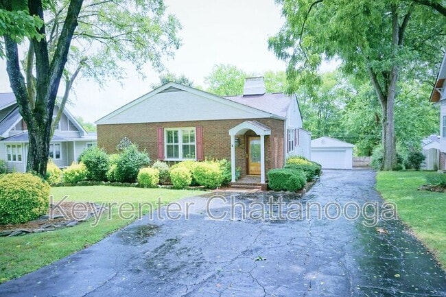 Photo - 104 Belvoir Ave House