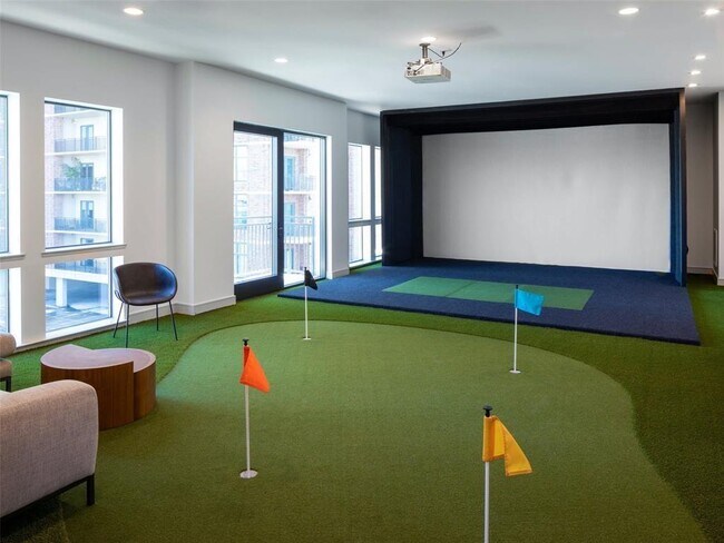 Foto del edificio - 4641 Montrose Blvd