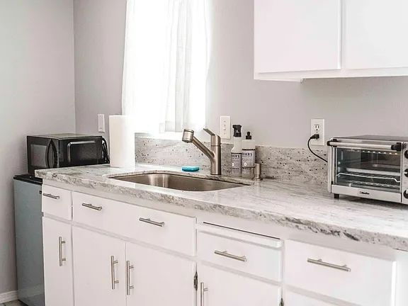 Building Photo - NO MIN CREDIT SCORE REQUIRED, BK OKAY, PAS...