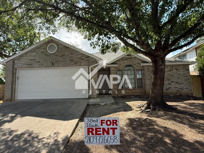 Foto del edificio - 5215 Fountain Lake Dr