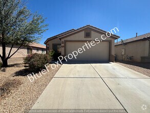 Building Photo - 7135 S Oakbank Dr