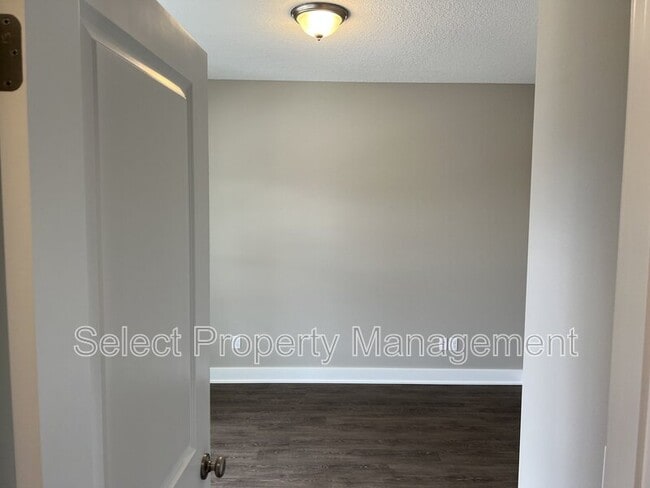 Building Photo - 12246 Speranza Dr