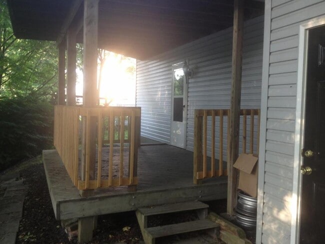Building Photo - 800 Mohrsville Rd