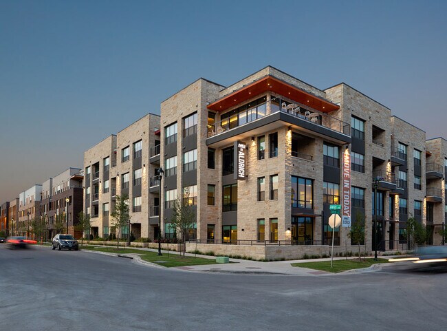 Foto del edificio - Dashing New 1 BR Apartment