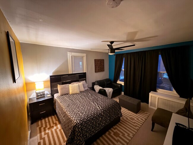 Foto del edificio - 388 Lakeside Ave