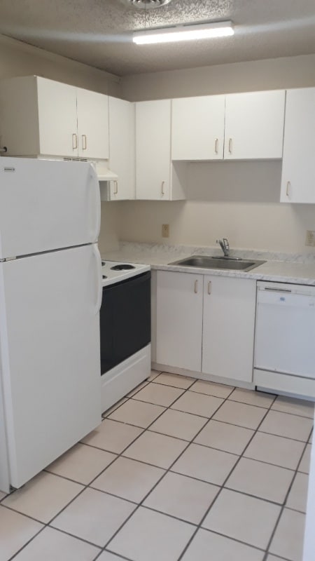 Foto del edificio - 606-606 24th St