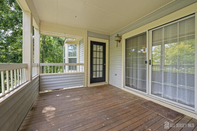 Foto del edificio - 103 Sequoia Ct