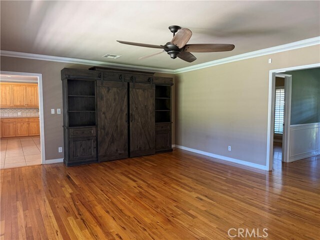 Foto del edificio - 2719 Mayflower Ave