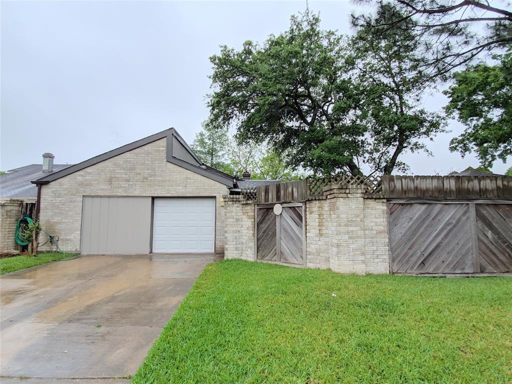 7018 Marisol Dr, Houston, TX 77083 House Rental in Houston, TX