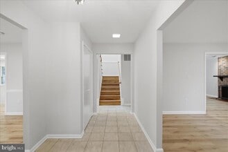 Building Photo - 4120 Nutwood Way
