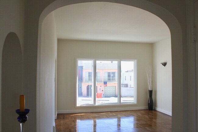 Building Photo - 3434 Taraval St
