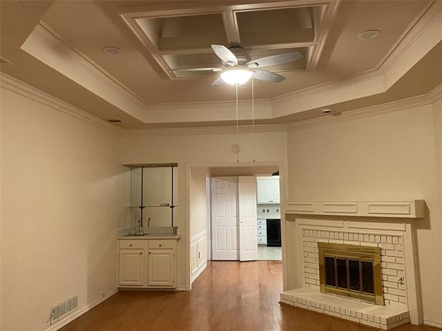 Foto del edificio - 3611 Hilltop Ln