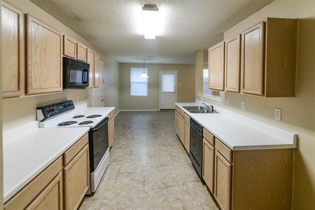 Foto del edificio - 1508 Honey Bee Ln