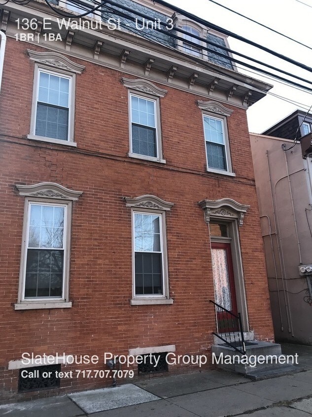 Foto principal - 136 E Walnut St