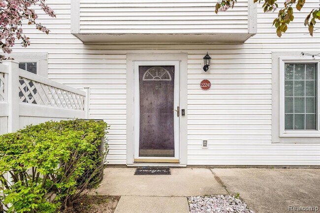 Foto del edificio - 22241 Atlantic Pointe