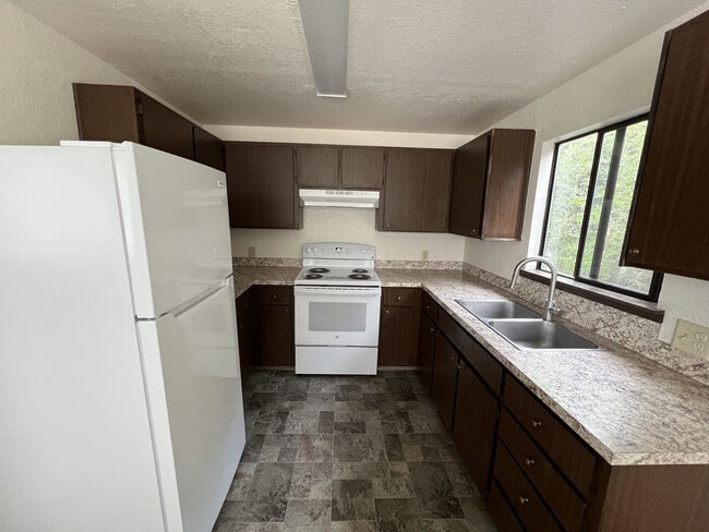 Foto del edificio - 85 NW Terre View Dr