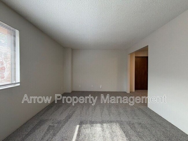 Foto del edificio - 1421 D St