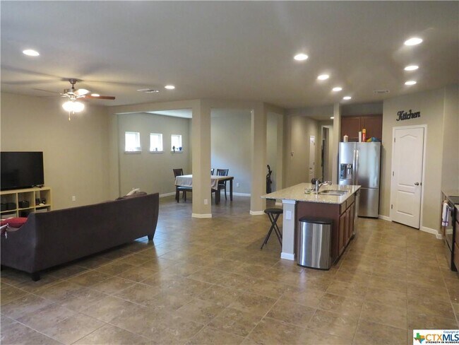 Foto del edificio - 4038 Aransas Dr
