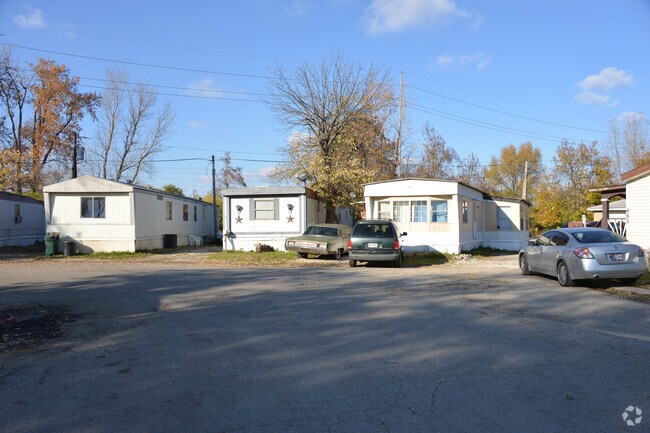 Building Photo - Pan American & Spring Valley