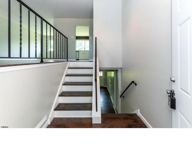 Building Photo - 2189 Berkeley Dr