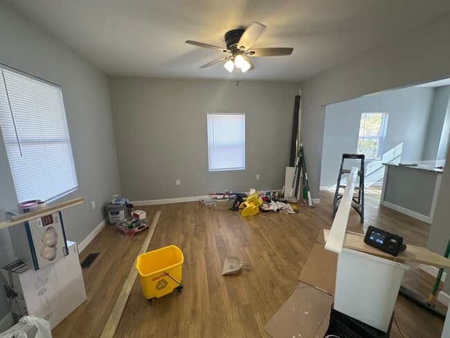 Foto del edificio - Renovated Single Family Home