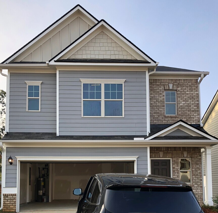 105 Waterside Dr, Calhoun, GA 30701 House Rental in Calhoun, GA