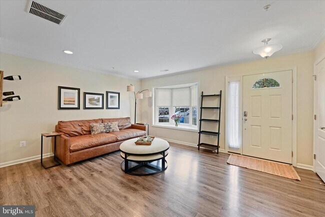 Building Photo - 1820 Cassandra Dr