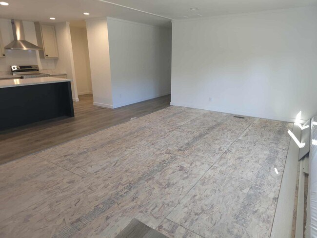 Foto del edificio - 4122 Black Pne Wy