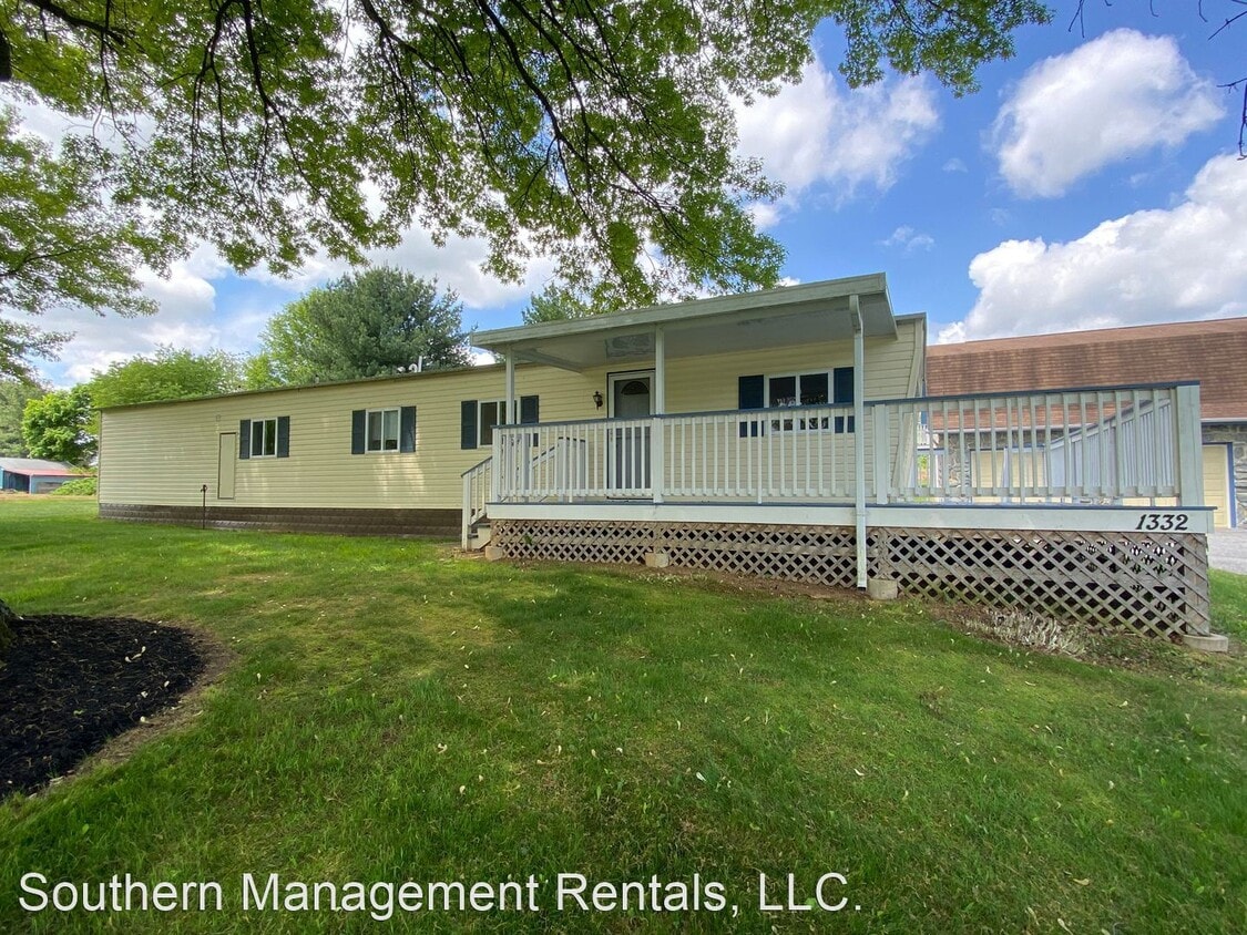 Primary Photo - 3 br, 1.5 bath House - 1332 Snyder Corner ...