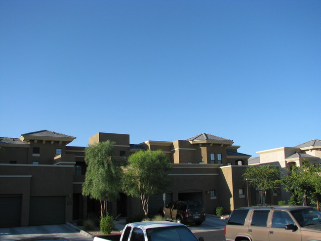 Building Photo - 295 N Rural Rd