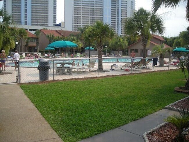 Foto del edificio - ! Beautiful 2BA/1.5BR Townhome in Gulf Highlands!