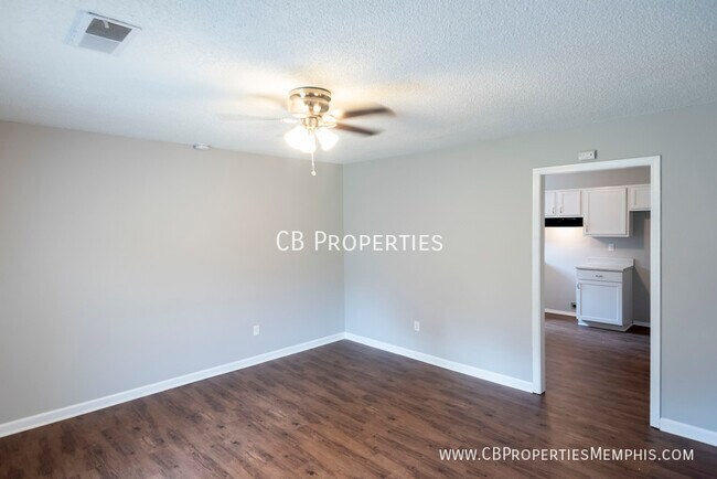 Foto del edificio - 3294 Ridgemont Ave