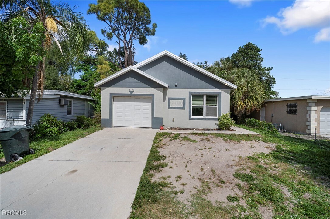 Foto principal - 3309 Armstrong Ct