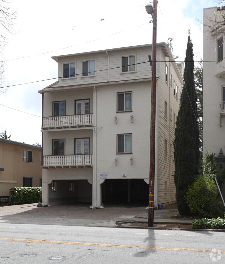 Foto del edificio - 1017 El Camino Real