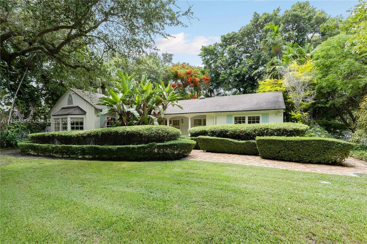 Foto principal - 4001 Hardie Ave