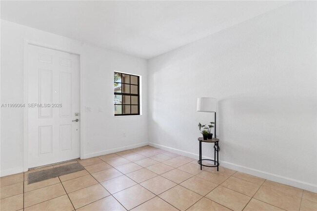 Foto del edificio - 15460 SW 119th St