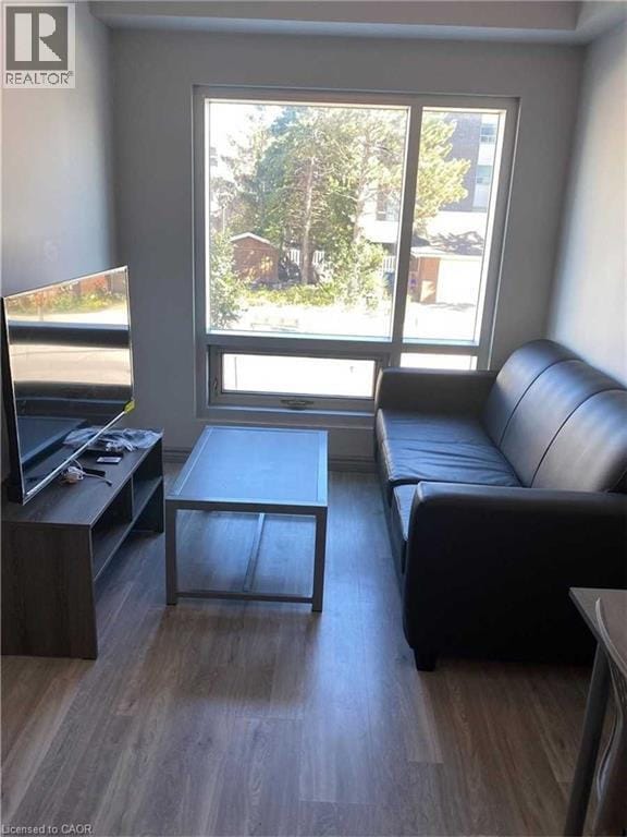 Building Photo - 275F Larch St