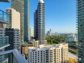 Building Photo - 1100 S Miami Ave