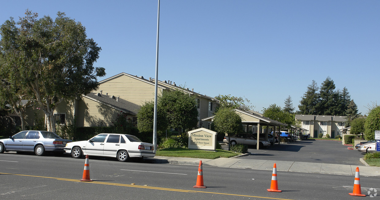Primary Photo - Mission View Apartments