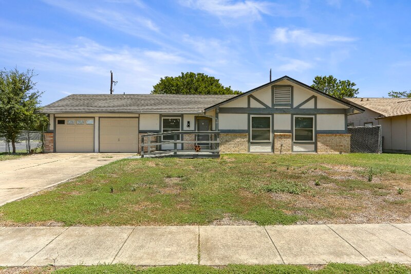 Foto principal - 5622 Frst Lk St