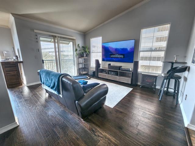 Building Photo - 330 Las Colinas Blvd E