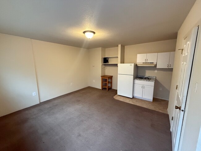 Building Photo - Bell Creek Apartments