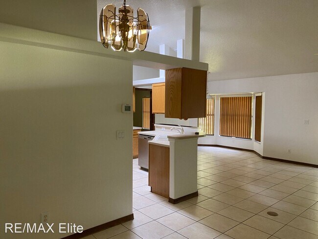 Foto del edificio - 3 br, 2 bath House - 3259 Foresman Ave SE