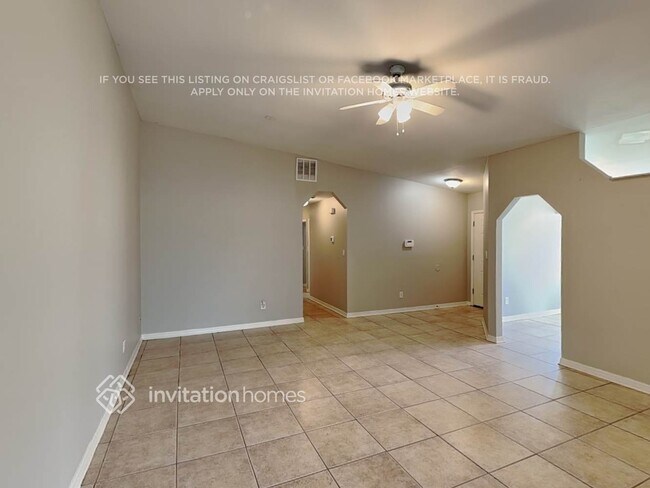 Foto del edificio - 2672 Whisper Lakes Club Cir