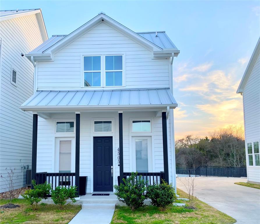 Foto principal - 4505 Grassland Dr