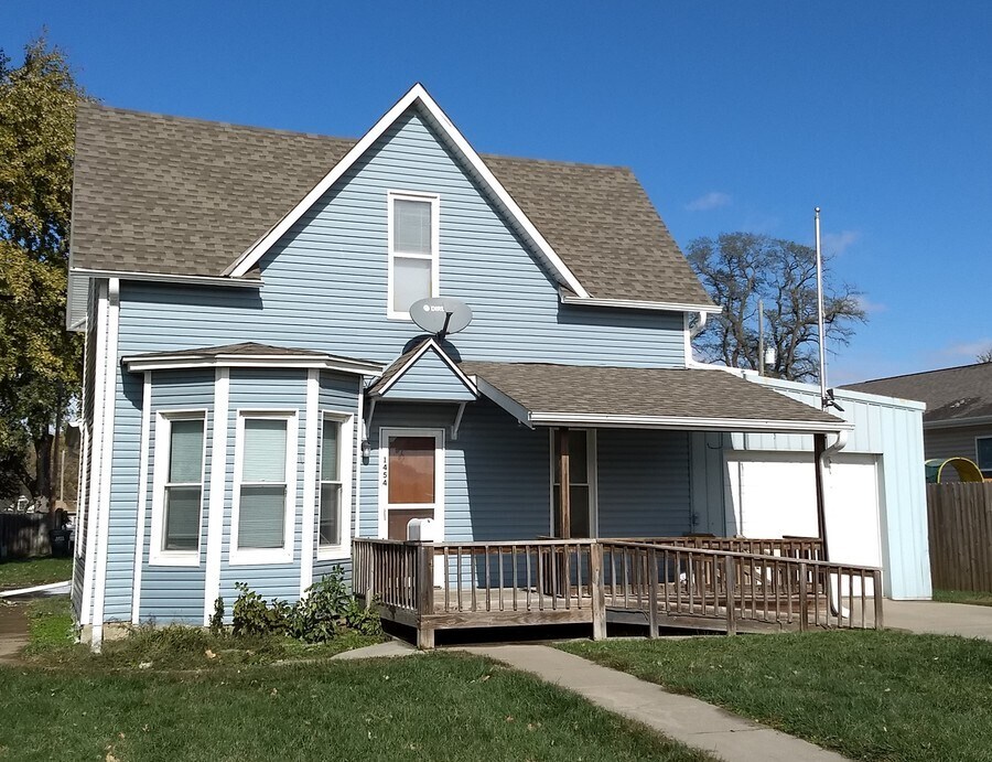 Building Photo - 1454 Nebraska St