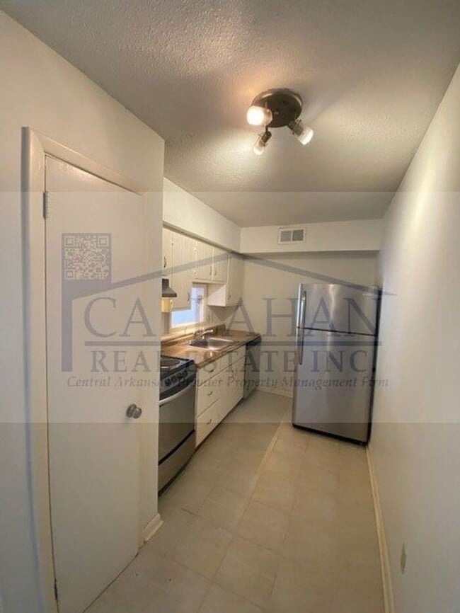 Foto del edificio - Mid Town 1 Bedroom