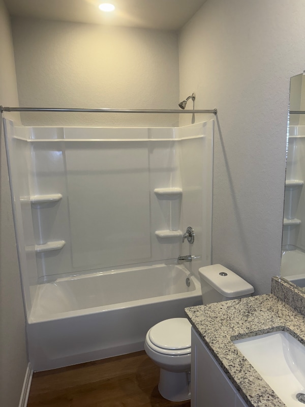 Foto del edificio - 194 Nespral Dr